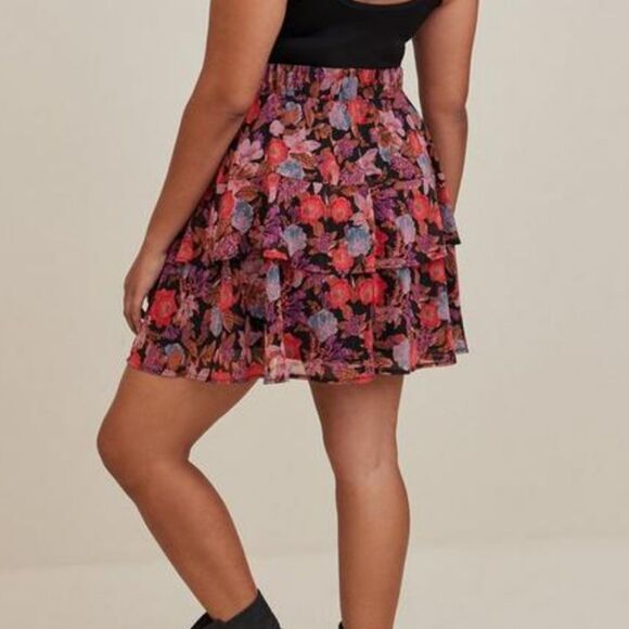 Torrid 4 Mini Tiered Lurex Skirt New - Picture 2 of 3